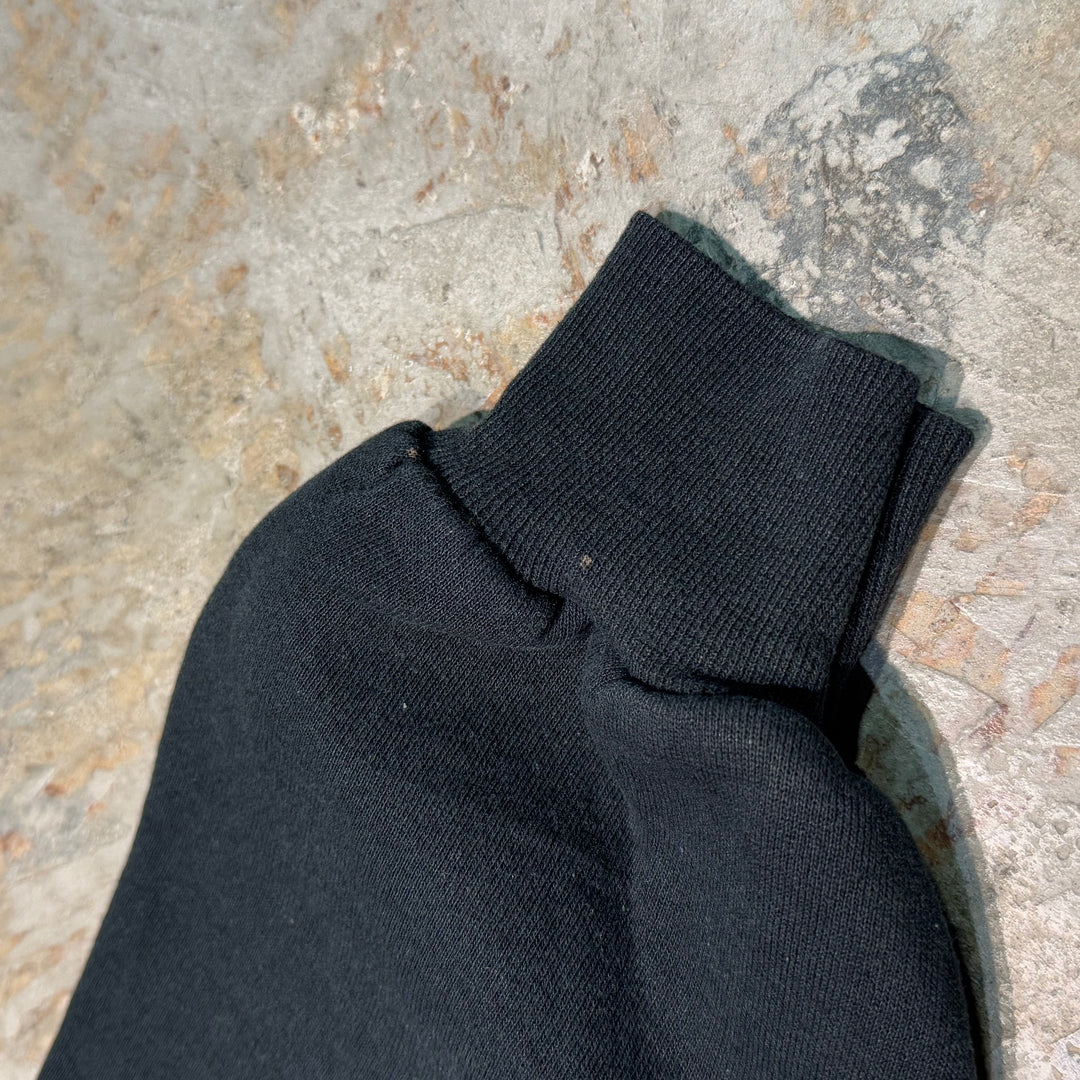 Used clothing Made in USA 80's ~ RUSSELLATHLETIC/ Russell Athletic/ Blank Crew Neck Sweatshirt/ Plain/ Size L