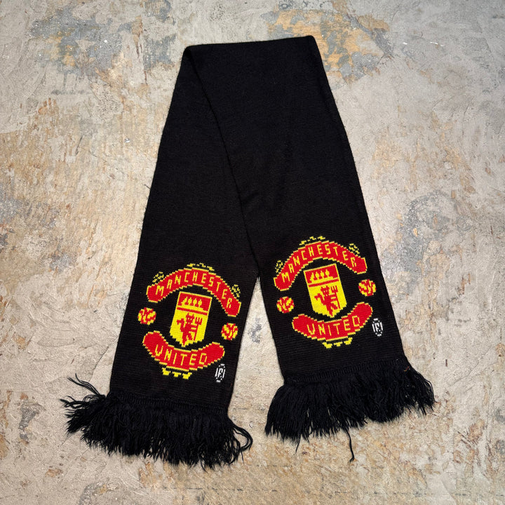 Used clothing soccer scarf / MANCHESTER UNITED FC / Manchester United / Premier League