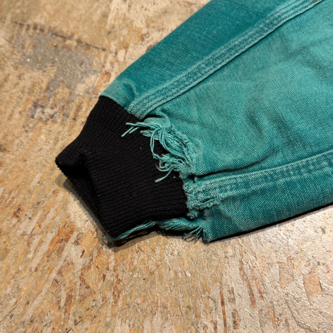 Used clothing Carhartt/ Santa Fe jacket/ Duck fabric/ Quilted lining/ Corduroy collar/ Equivalent to size L