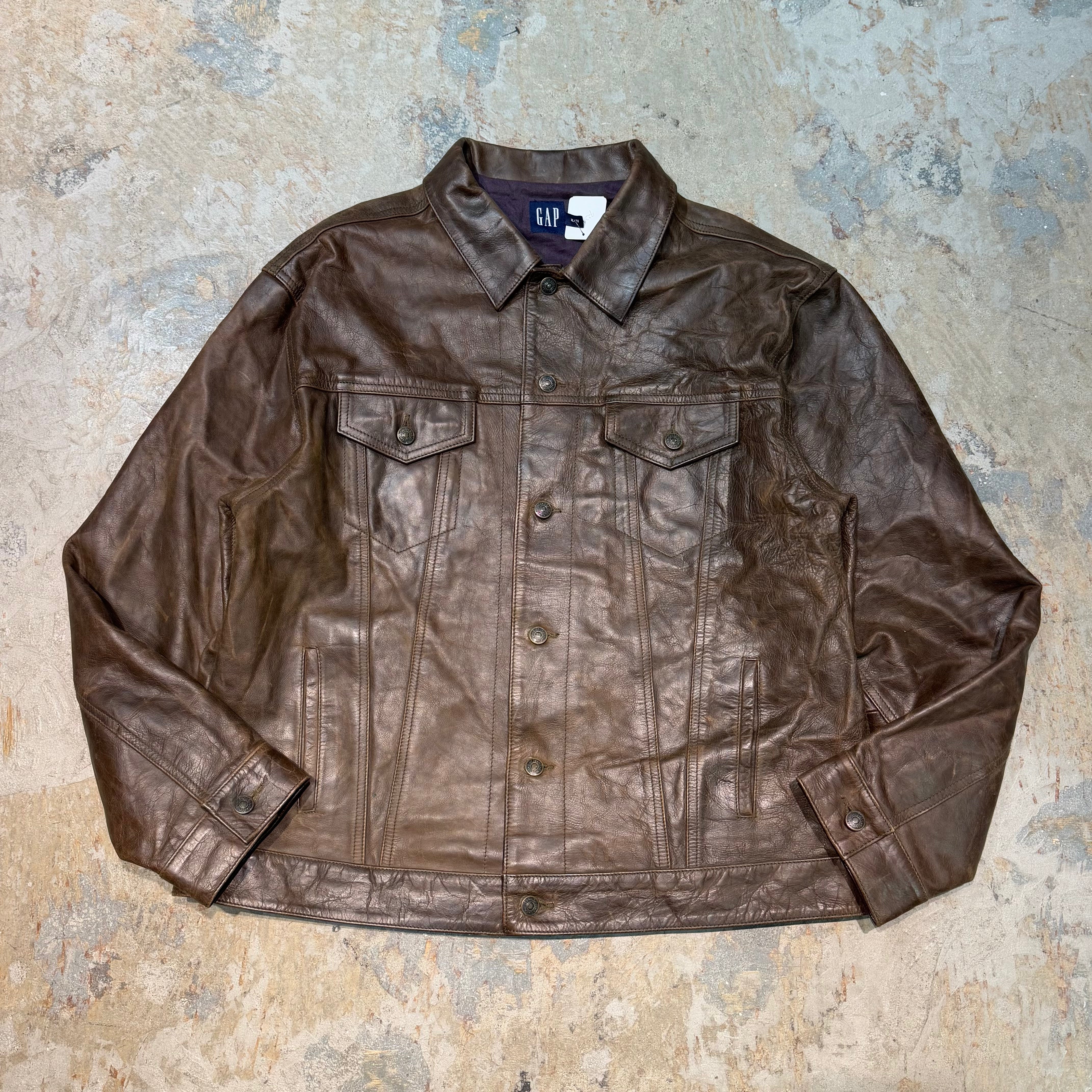 90s オールドギャップ カウレザー トラッカージャケット M 3rd 4th 超名作】90s old gap 牛革 短丈 レザージャケット M 3rd - メルカリ