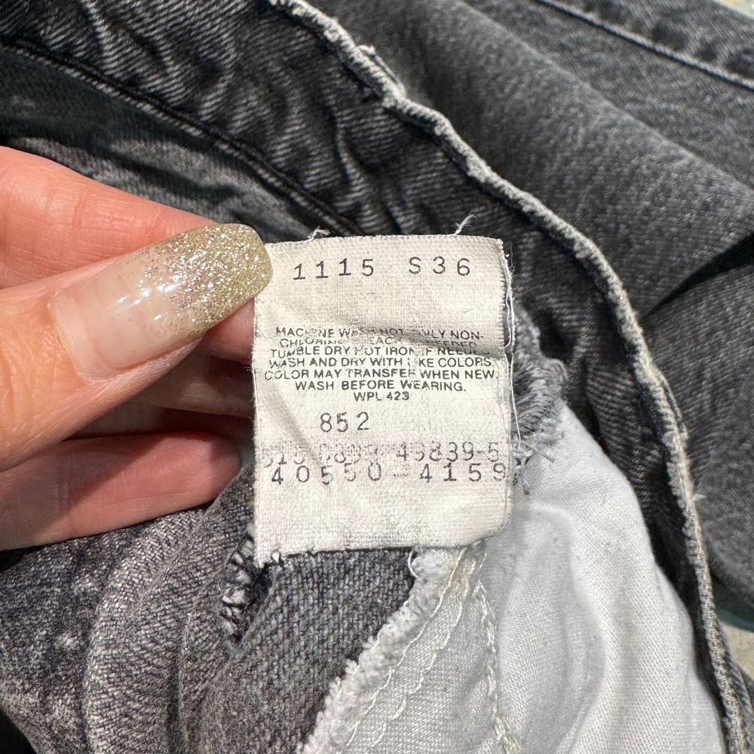 Used clothing 90's~ Made in USA Levi's/Levi's/Black Denim Pants/550/Actual size 31 x 31