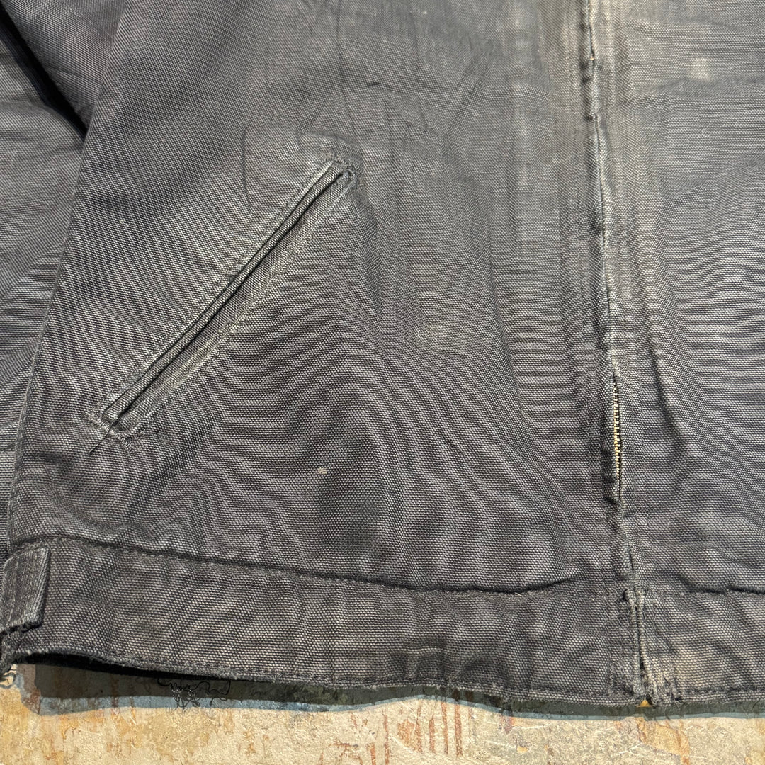 Used clothing carhartt/ Carhartt/ Detroit jacket/ Duck fabric/ Blanket lining/ Checkered pattern/ Size M