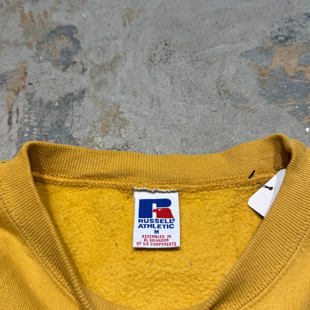 Used clothing 90's RUSSELL ATHLETIC/ Russell Athletic/ Blank crew neck sweatshirt/Size M