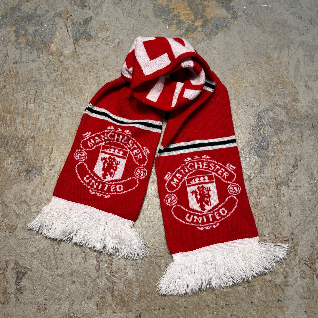Used clothing soccer scarf / MANCHESTER UNITED FC / Manchester United / Premier League