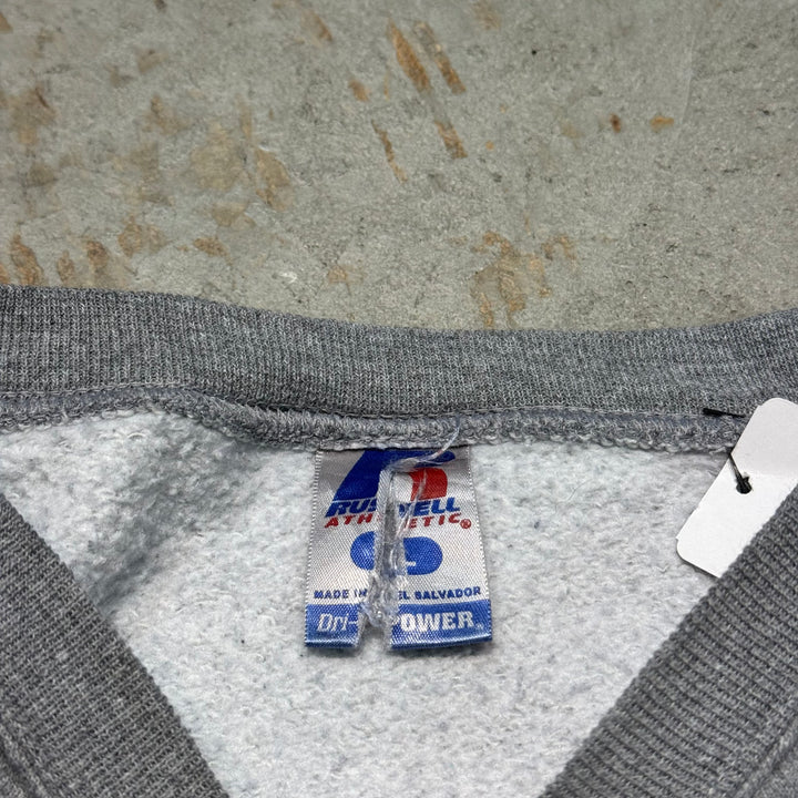 Used clothing RUSSELL ATHLETIC/ Russell Athletic/ Blank crew neck sweatshirt/Size L