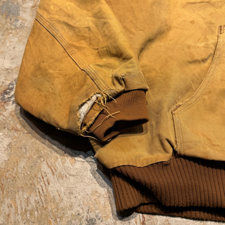 중고 의류 Carhartt/ Active Jacket/ Duck Fabric/ Size XXL에 해당합니다.