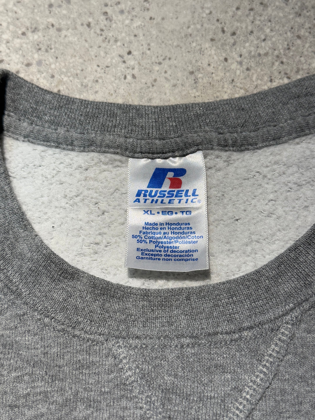 Used clothing RUSSELLATHLETIC/ Russell Athletic/ Blank Crew Neck Sweatshirt/ Plain/Size XL