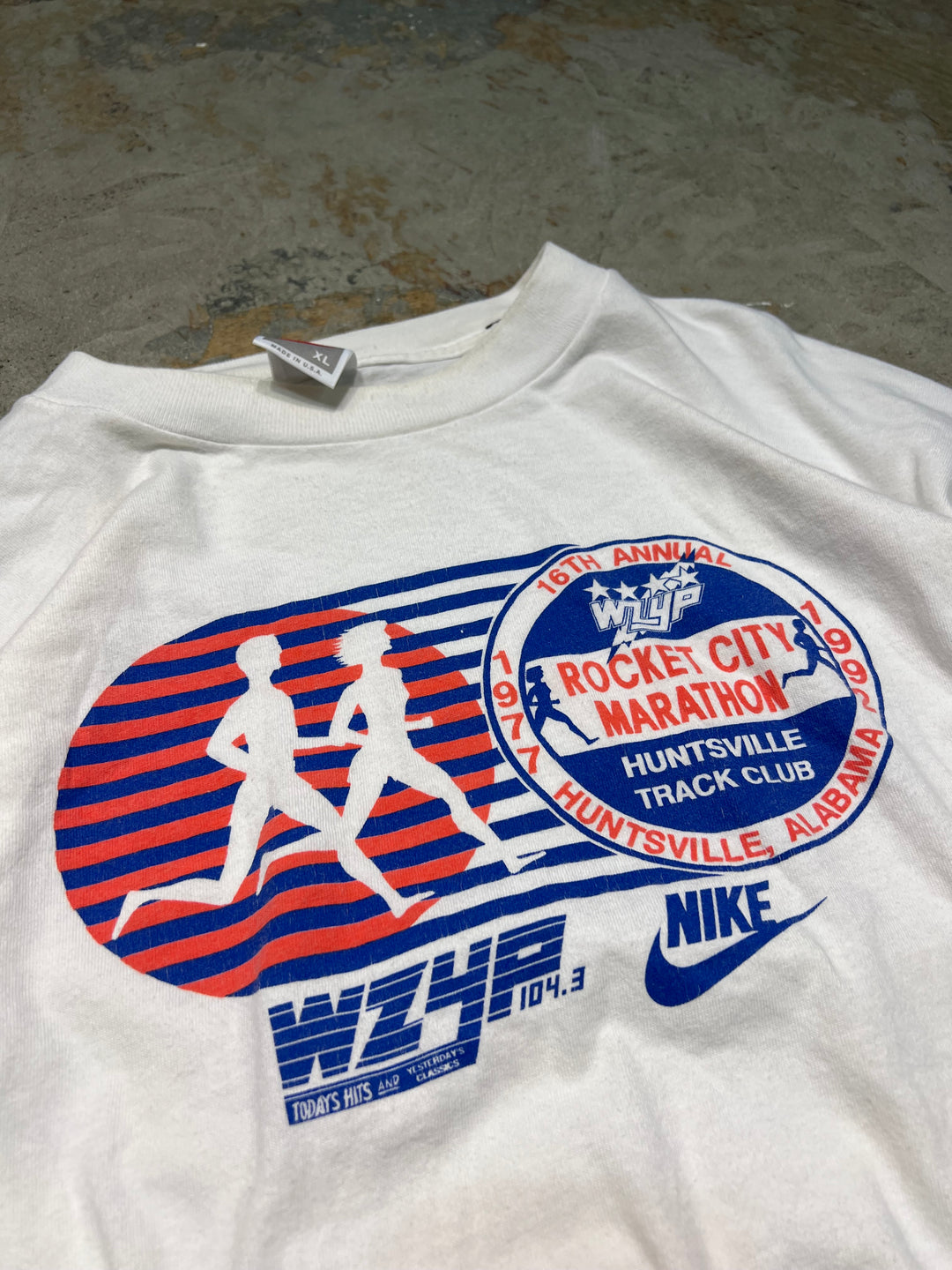 #MA107 古着 90's USA製 NIKE/ナイキ / 16回ポケットシティ マラソン / アラバマ州ハンツビル 開催 / 1977年  / 銀タグ / ヴィンテージ シングルステッチ ロングTシャツ/サイズXL