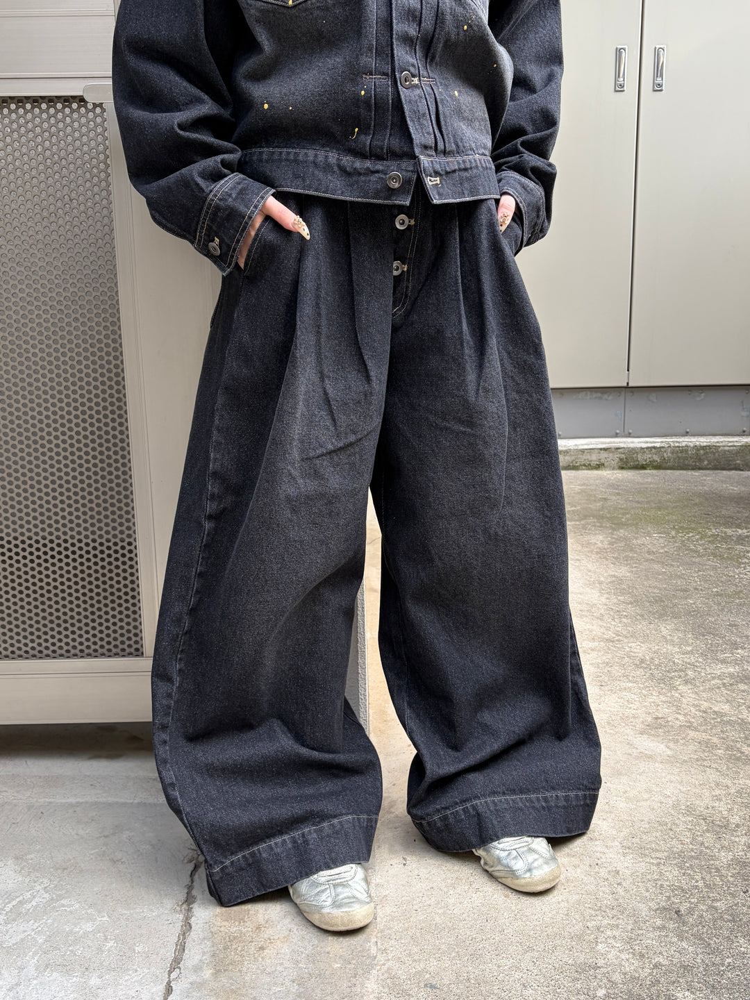 2タックウォッシュデニムワイドパンツ/セットアップ着用可