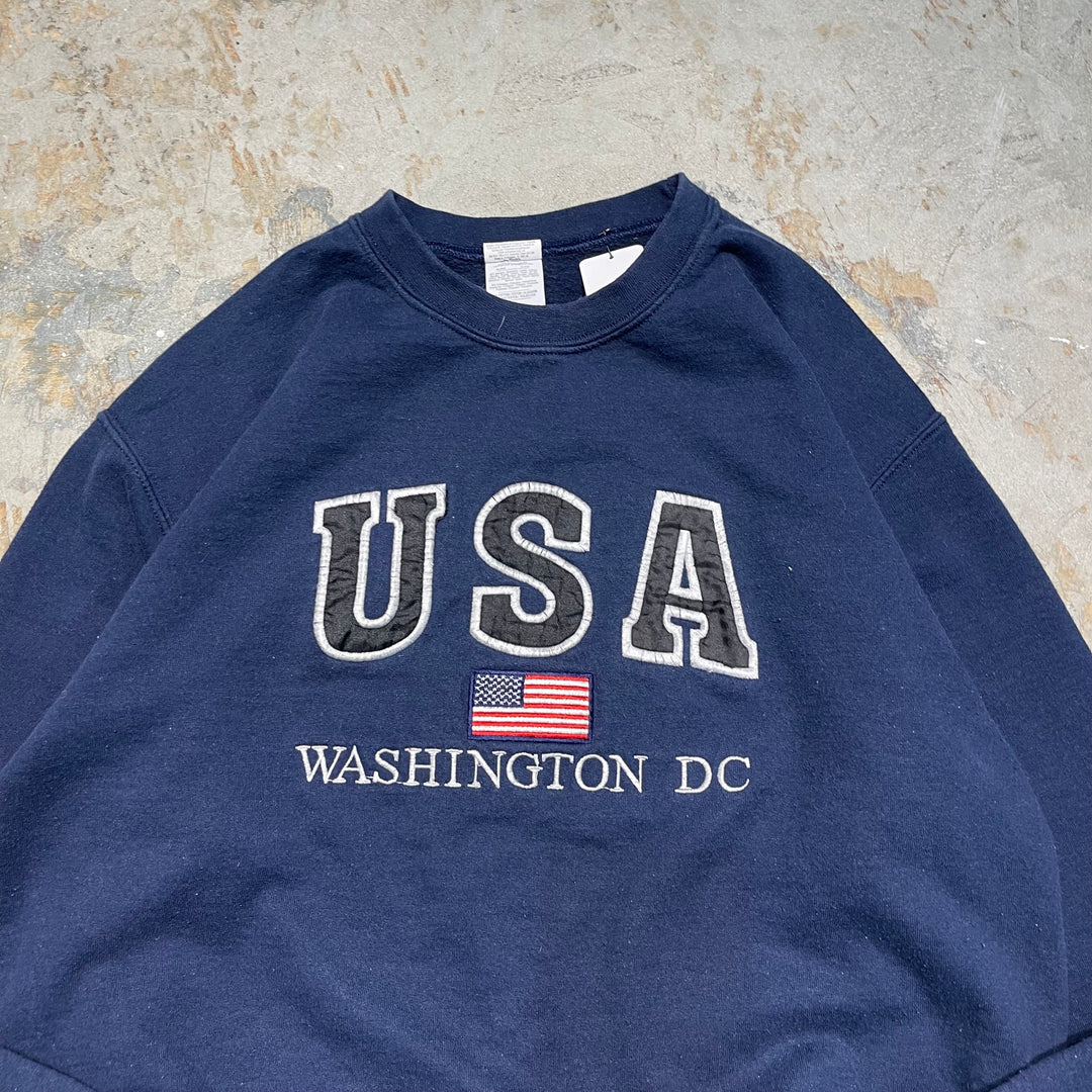 #4104 古着 GILDAN/ギルダン/Crew neck sweat/クルーネックスウェット/刺繍/USA Washington dc/サイズM