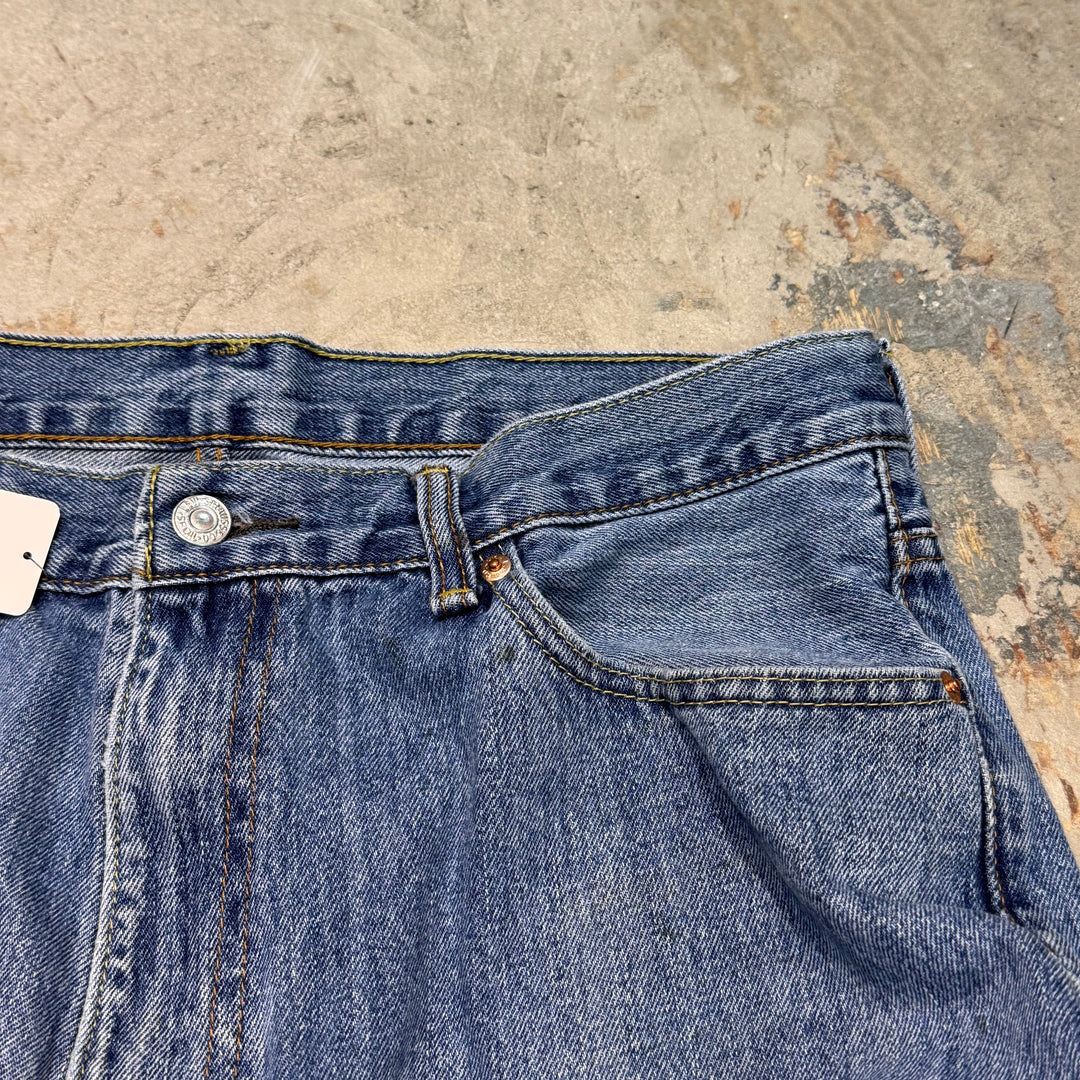 旧衣服Levi's/李维斯/牛仔裤/ 550/实际尺寸33×27