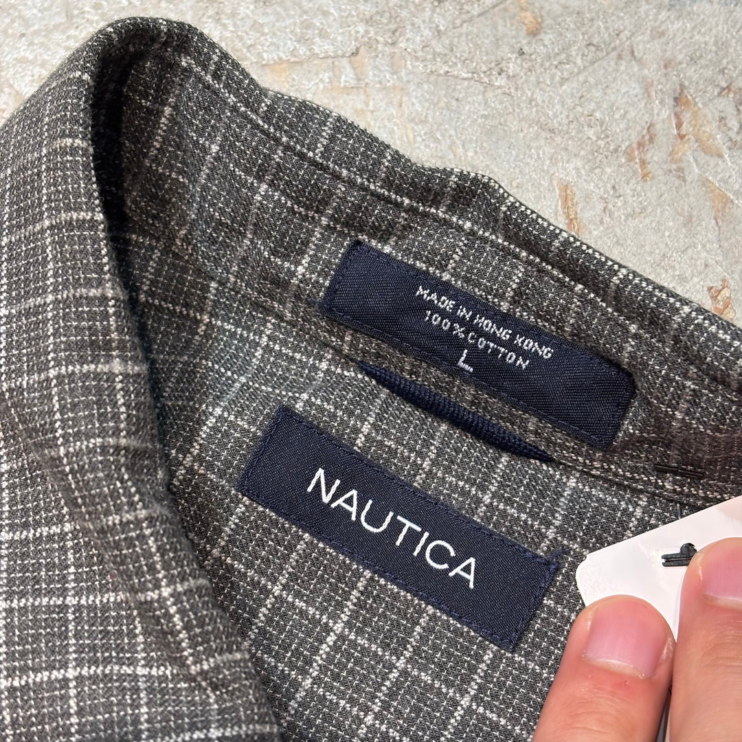 빈티지 Nautica/ Nautica/ 버튼 다운 긴 슬리브 셔츠/ 체크 무늬 패턴/ 크기 L