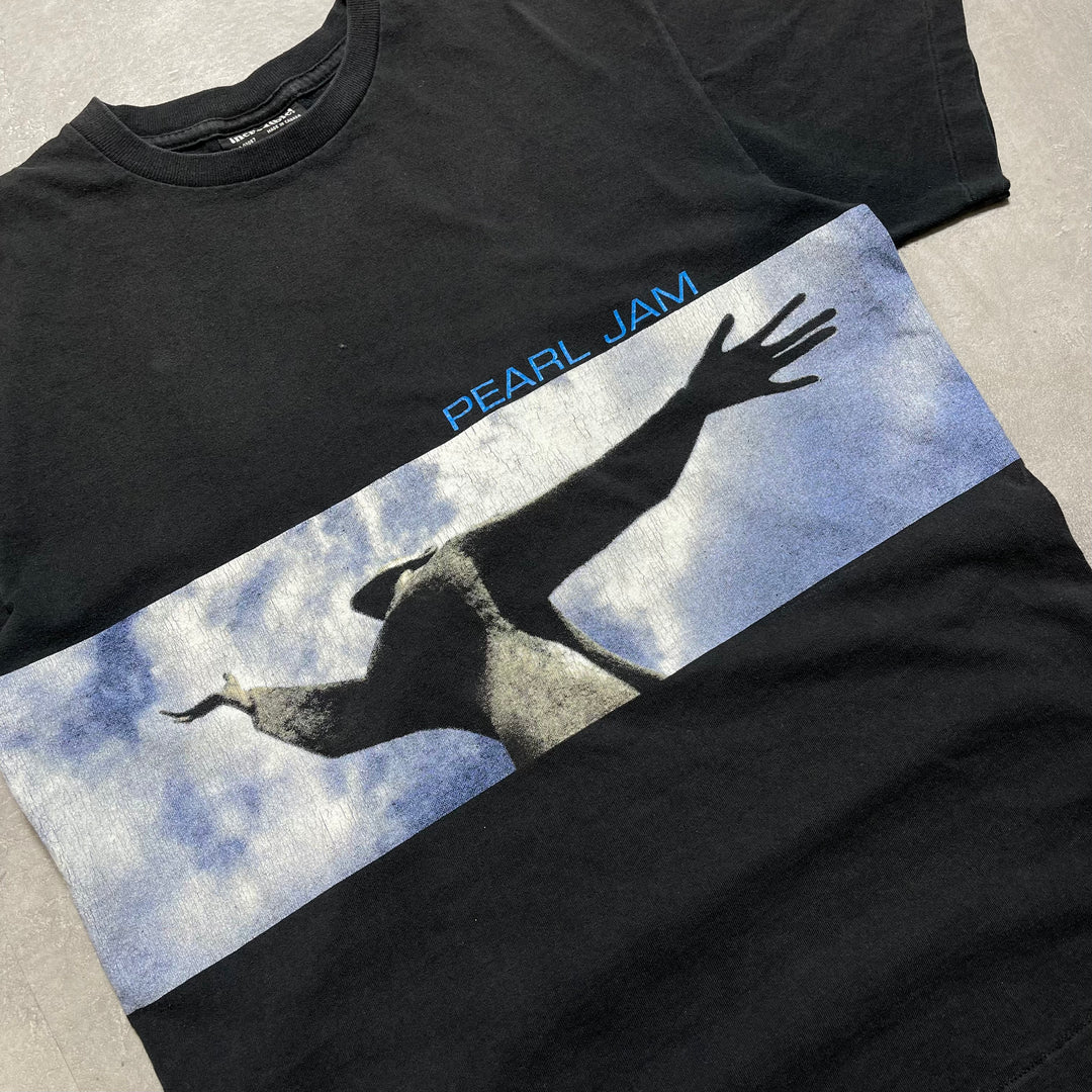 古着 カナダ製 90's / PEARL JAM/パールジャム / ツアーTシャツ / バンド / incredible!ボディ/サイズＬ相当