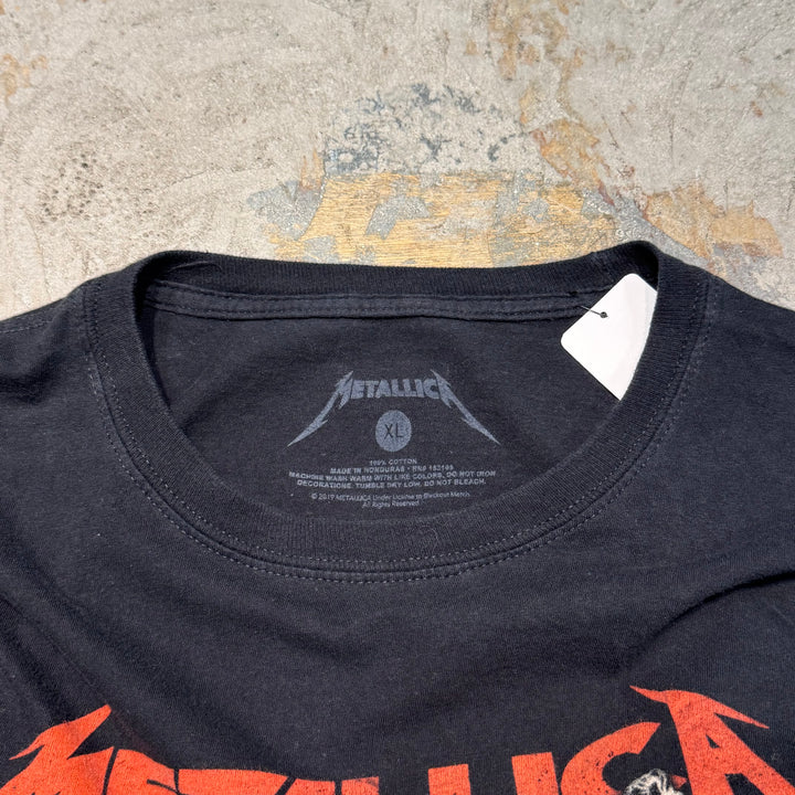 Used clothing METALLICA/ Metallica/ Artist T-shirt/ Size XL