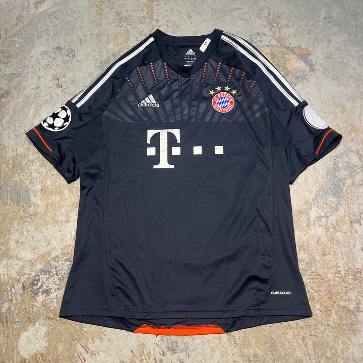 #4442 古着 FC BAYERN/FCバイエルン・ミュンヘン/adidas/アディダス/Football/フットボール/アリアンツ アレーナ/RIÉERY/サイズL