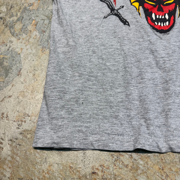Used clothing STRANGER THINGS/ Stranger Things/ Movie T-shirt/ Size L
