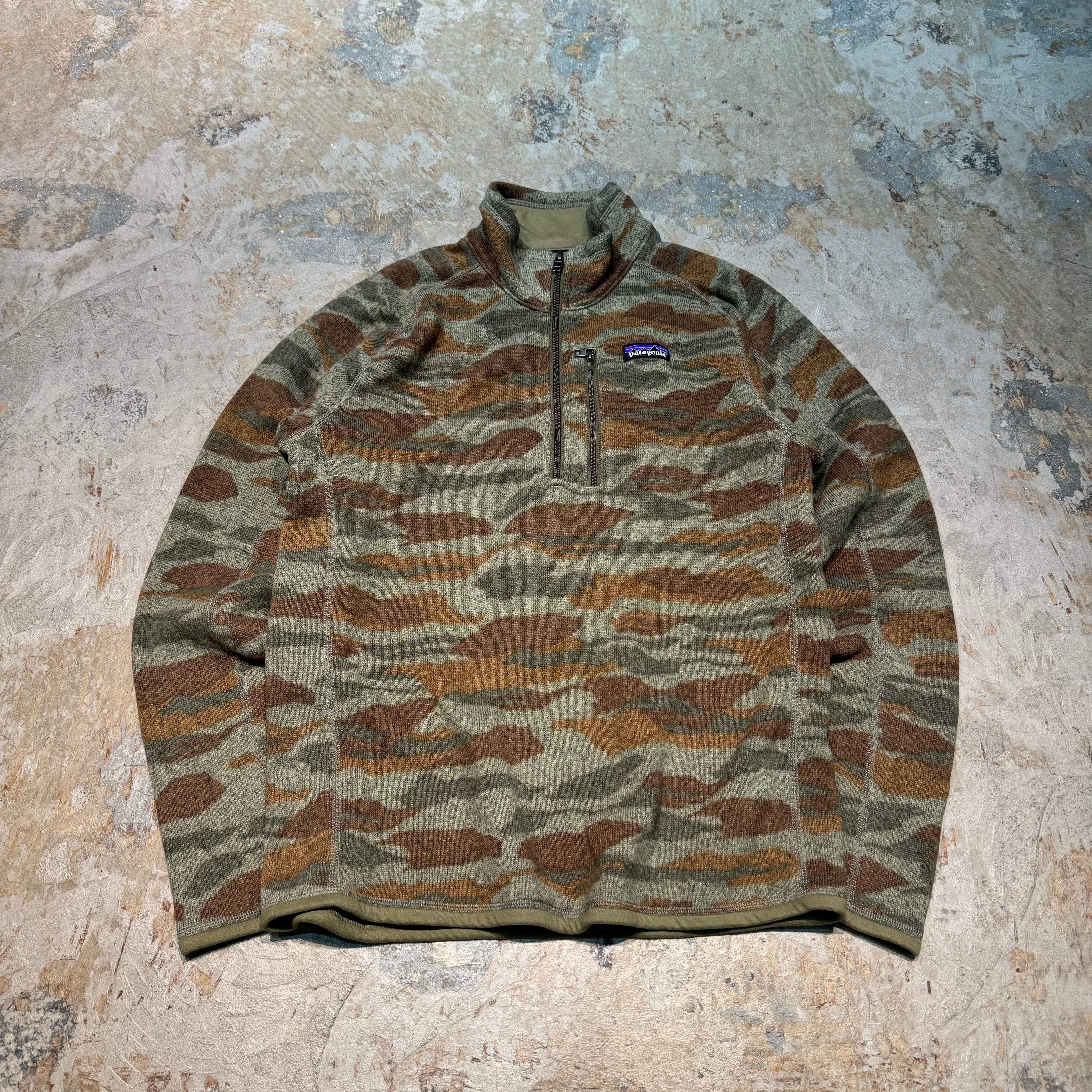 Patagonia 迷彩柄 ハーフジップ トップス