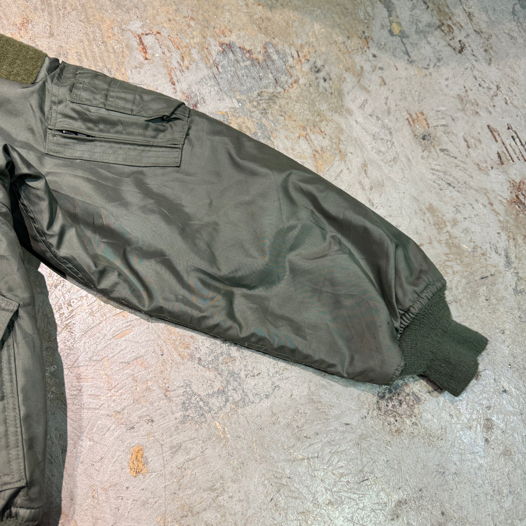 古着 U.S.AIR FORCE /米空軍/CWU-45/フライトジャケット /MA-1/サイズL