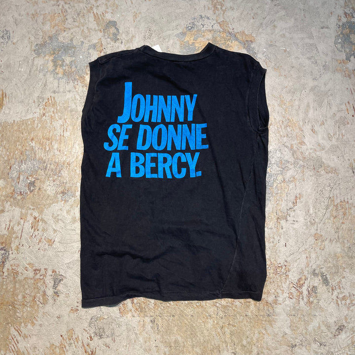 古着 90's USAVINtage / ジョニー･アリディ / SE DONNE A BERCY. / ヴィンテージ シングルステッチ  アーティストTシャツ / ノースリーブ / サイズXL相当