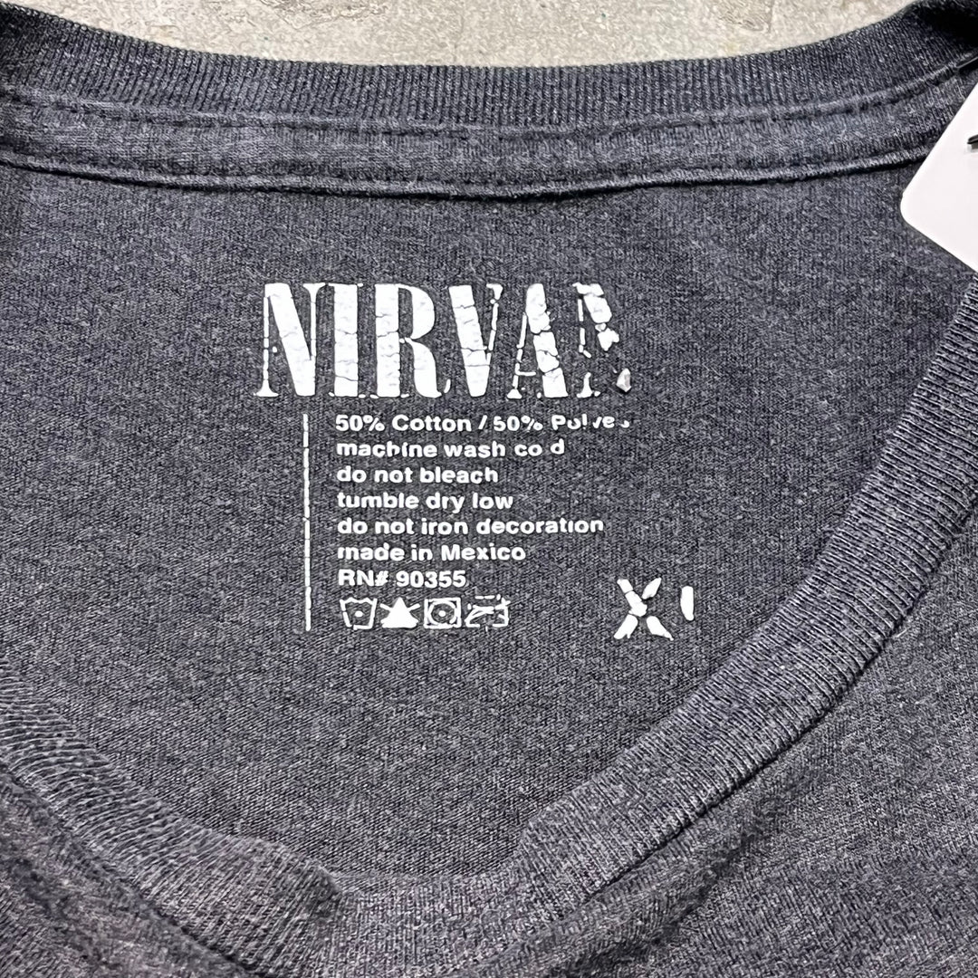 旧衣服NIRVANA/ NIRVANA/艺术家T恤/尺码XL