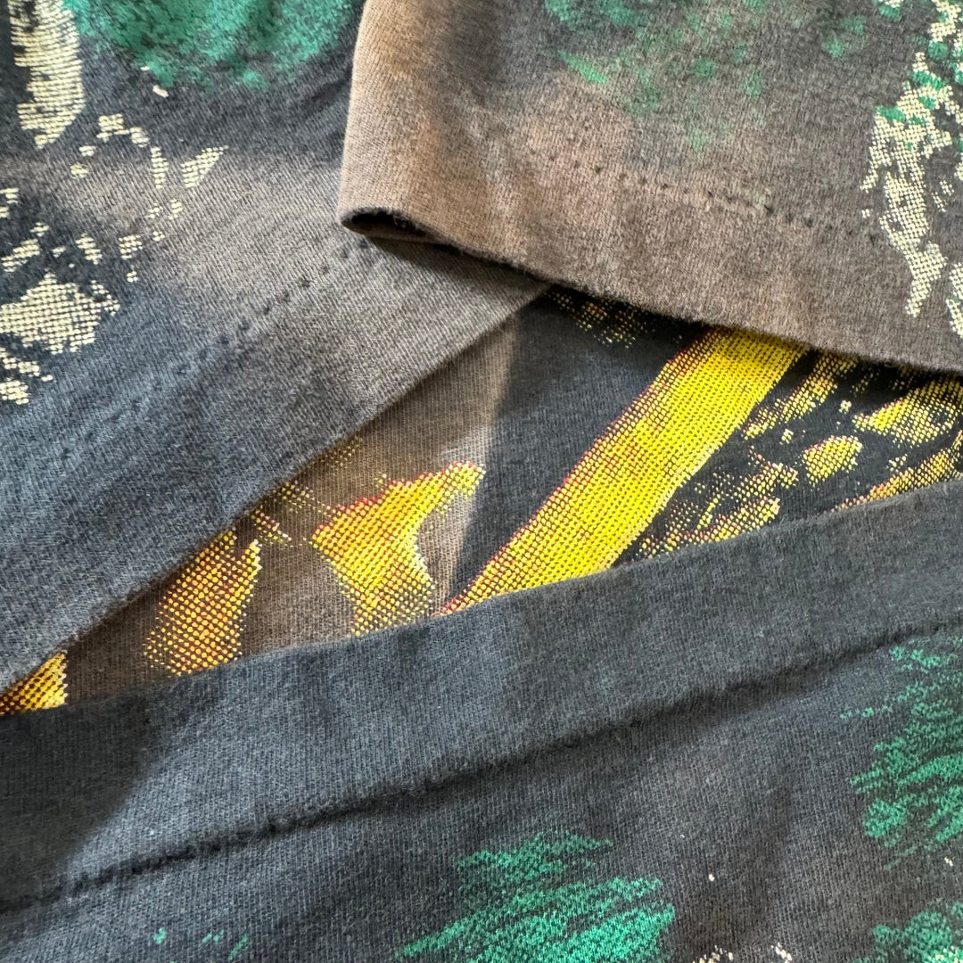 古着 USA製 90s GUNS N' ROSES 「Dust N' Bones」 スカル ボーン オールオーバー ハード ロック バンドTシャツ サイズL