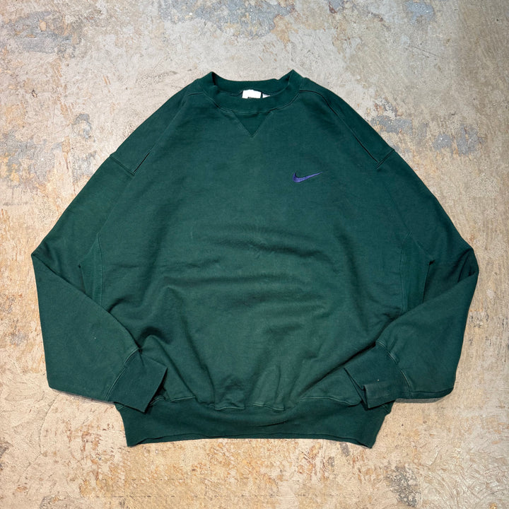 古着 90's~00's NIKE/ ナイキ/ クルーネックスウェット/ ワンポイント刺繍/ サイズXL