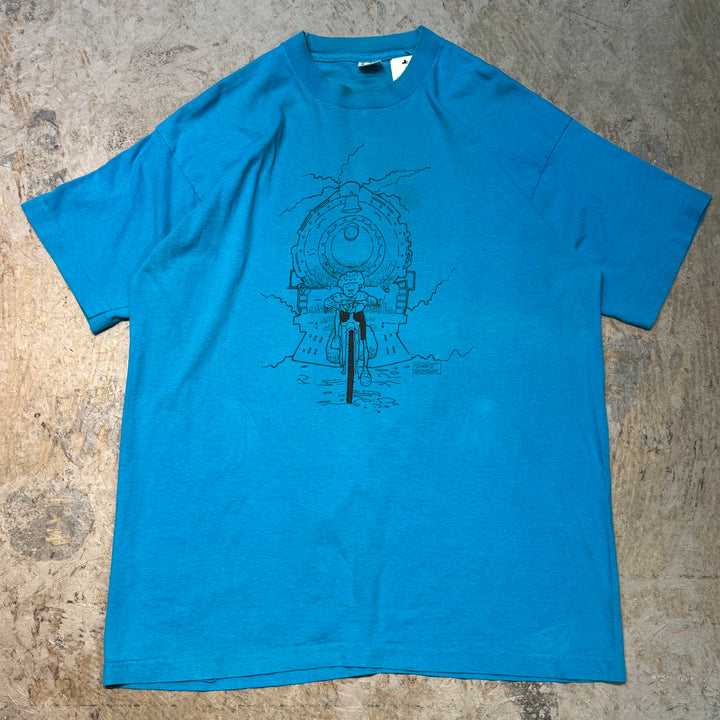 Used clothing Made in USA 90's FRUIT OF THE LOOM/ Fruit of the Room/ Printed T-shirt/ Single stitch/ Size XL