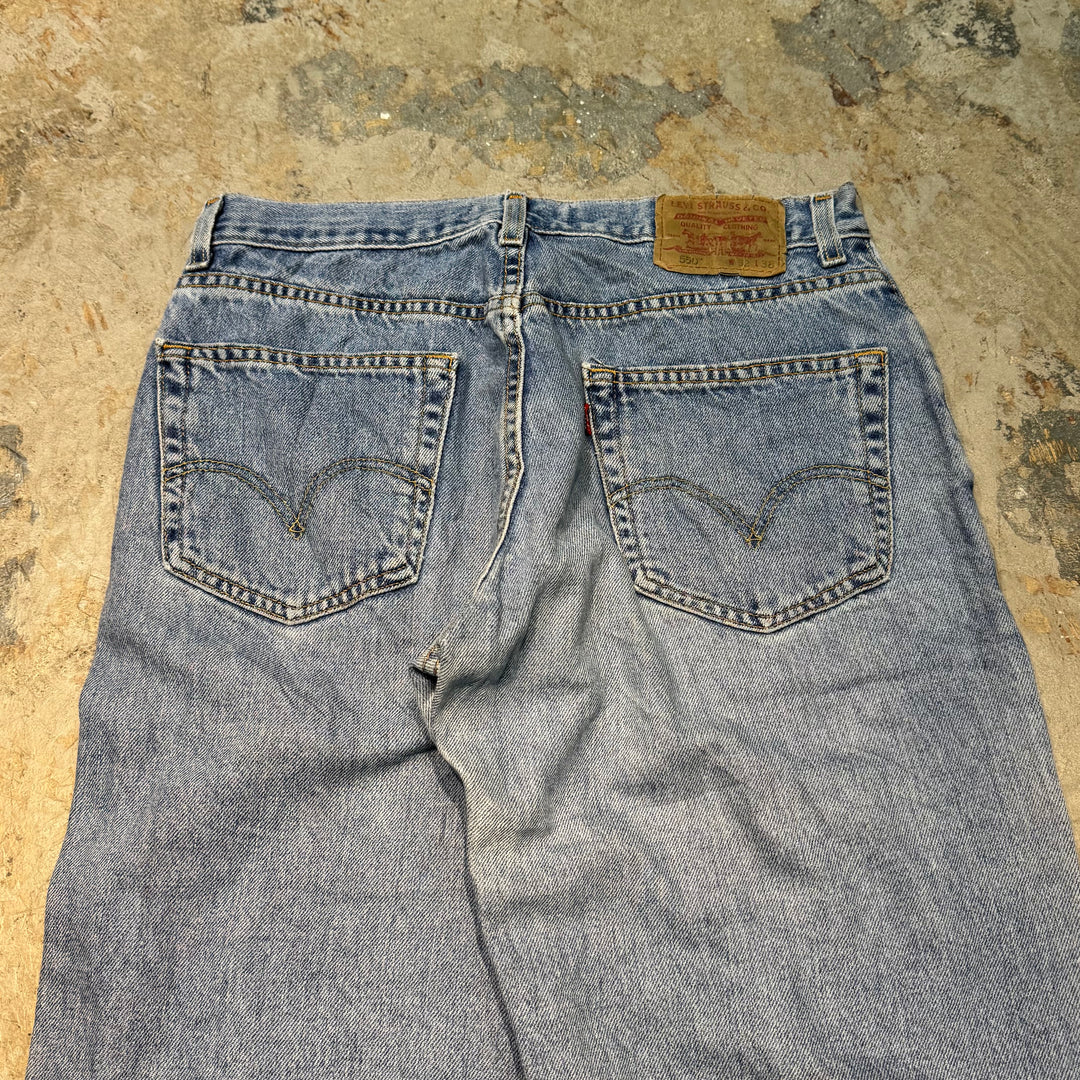 二手衣服Levi's/Levi/牛仔褲/550/實際尺寸31 x 35