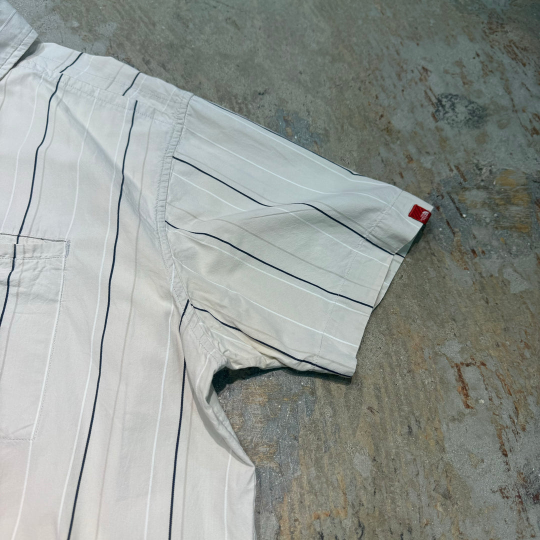 Second-hand clothing THE NORTH FACE/The North Face/Button-down short-sleeved shirt/Stripe pattern/Size XXL