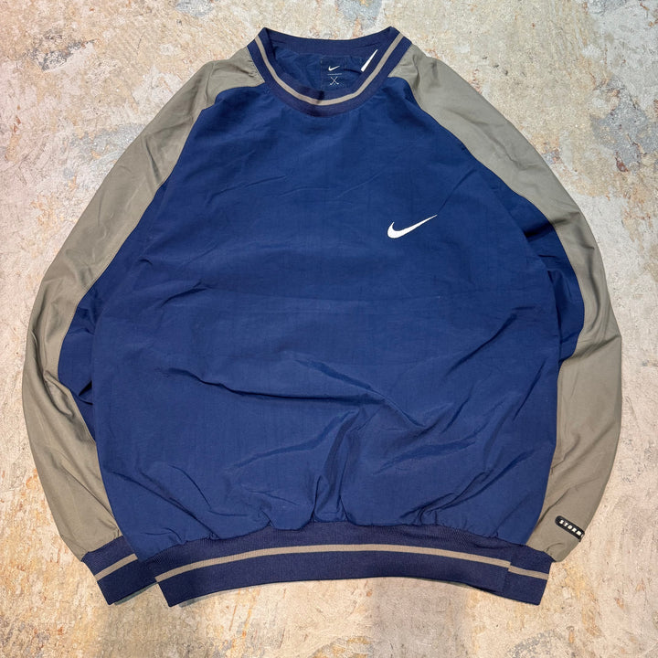 古着 NIKE/ ナイキ/ ナイロンプルオーバージャケット/ サイズS