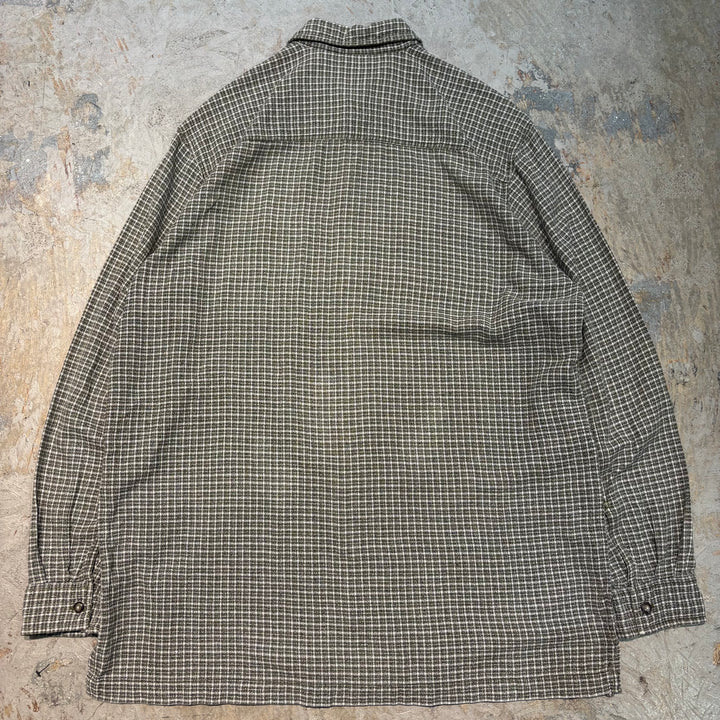 Used clothing Levis / Levis / Long sleeve shirt / Check pattern / Size L