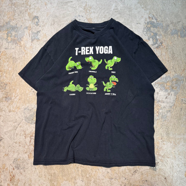 古着 USAVINTAGE/ T-REX YOGA/ ティーレックスヨガ/ プリントTシャツ/ サイズXL相当