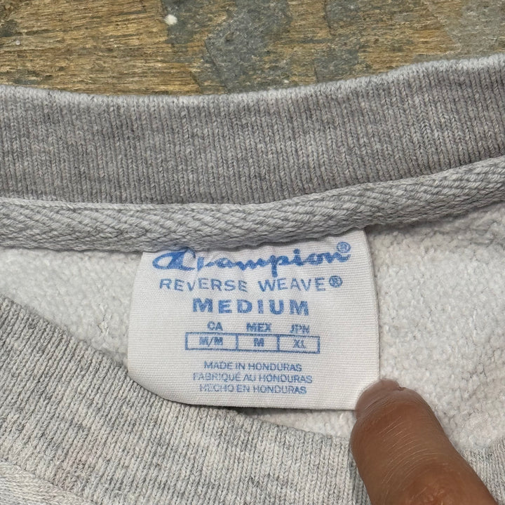 古着 Champion/ チャンピオン/リバースウィーブ/ クルーネックスウェット/カレッジロゴ/サイズM