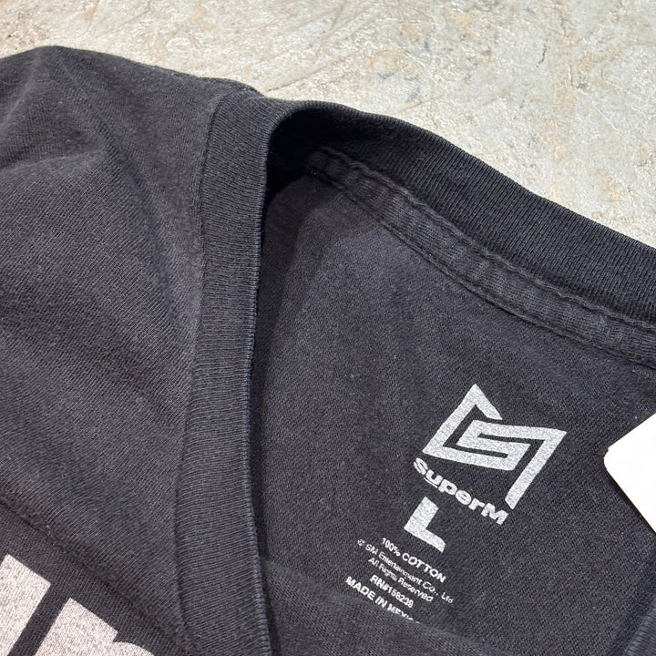 Used clothing SuperM/ Artist T-shirt/ Size L
