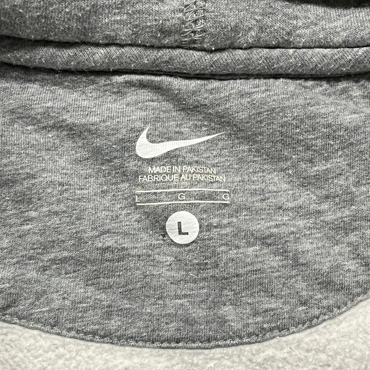 古着 NIKE/ ナイキ/ スウォッシュ/ワンポイントロゴ/ジップアップパーカー/サイズL