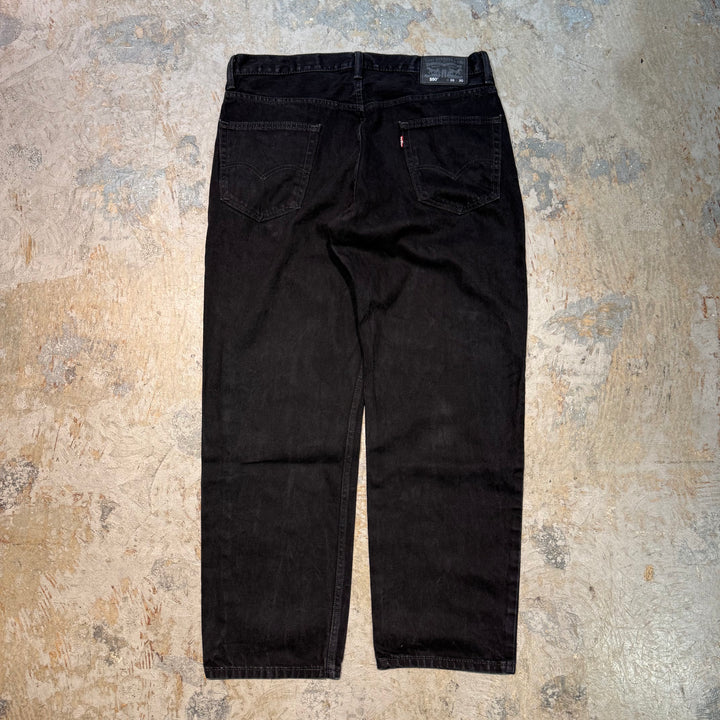 二手衣服Levi's/Levi的/黑色牛仔褲/550/實際尺寸35 x 30