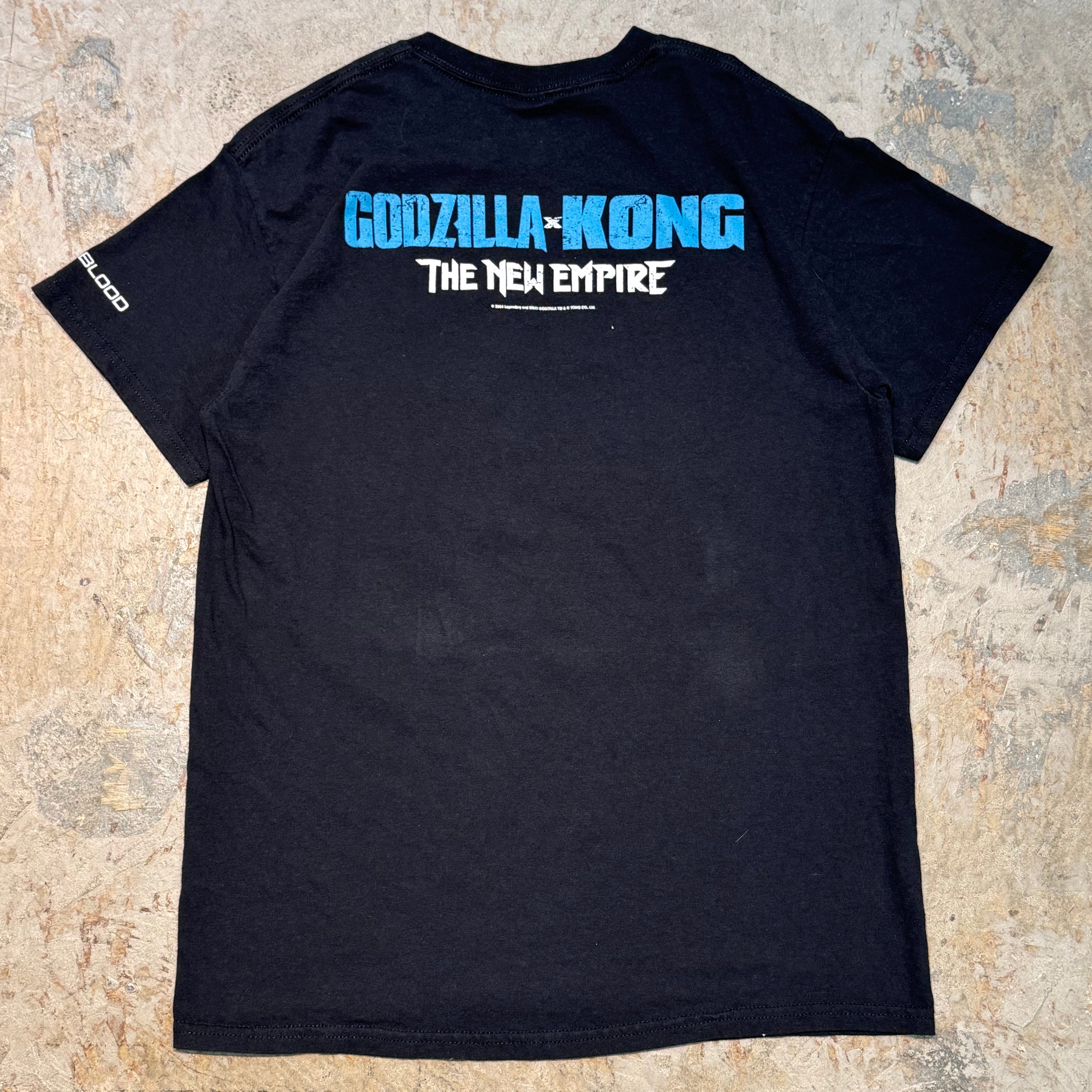 LACOSTE ゴジラプリント Tシャツ ブラック　4 LACOSTE ゴジラプリント Tシャツ ブラック size M(4) オンライン限定