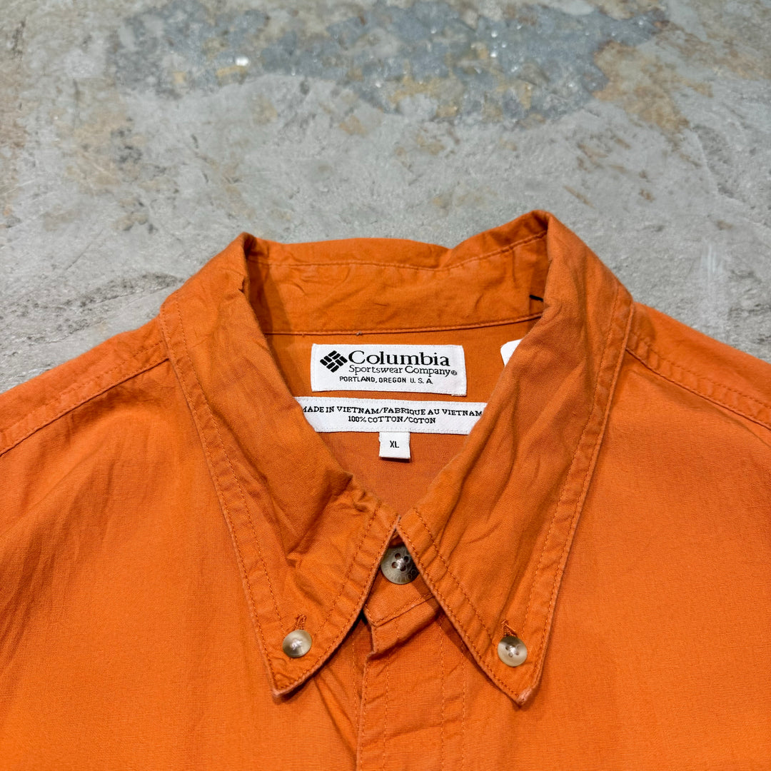 중고 의류 Columbia/ Columbia/ Button-Down Short Sleeve Shirt/ Plain/ Size XL
