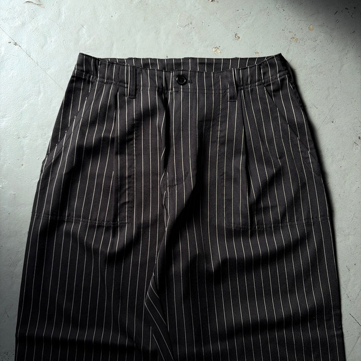 ベイカータックパンツ/ワイドストレートパンツ（ストライプ）