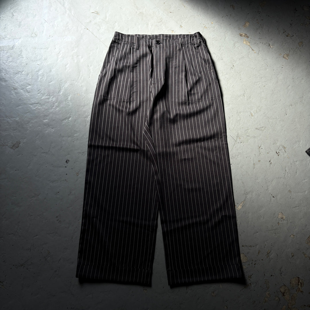 ベイカータックパンツ/ワイドストレートパンツ（ストライプ）