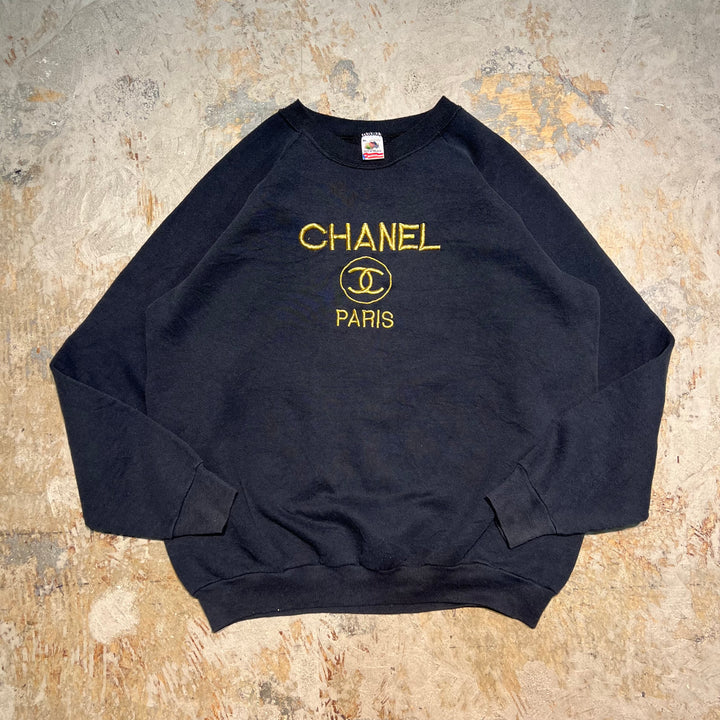 #3903 古着/FRUIT OF THE LOOM/フルーツオブザルーム/Crewneck weat/クルーネックスウェット/ラグラン/CHANEL/シャネル/MADE IN USA/サイズXL