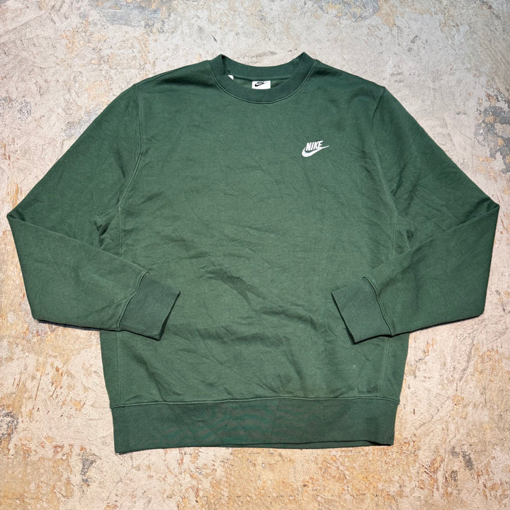 古着 NIKE/ ナイキ/ クルーネックスウェット/ ワンポイント/ 刺繍/ サイズM
