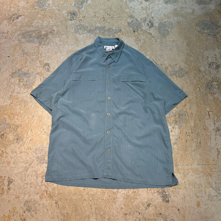 중고 의류 Columbia/ Columbia/ Short Sleeve Shirt/ Plain/ Size L