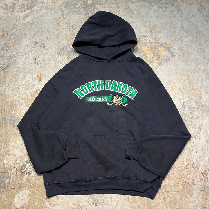 #4173 古着 RUSSELL ATHLETIC/ラッセルアスレチック / Pull Orver Hoody / プルオーバーパーカー/NORTH DAKOTA/HOCKEY/サイズ L