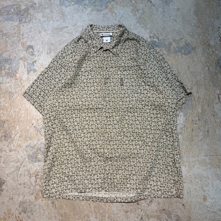 Used clothing Columbia/ Columbia/ Short sleeve shirt/ All-over pattern/ Size XL