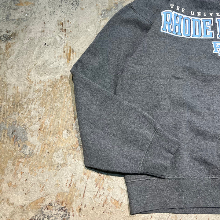 #3803 古着 Unknow/Crew Neck Sweat Shirts/クルーネックスウェット/RHODE ISLAND/カレッジロゴ/サイズM