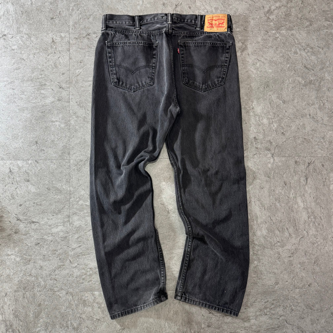 古着 Levi's/ リーバイス/ブラックデニムパンツ/ 505/ 実寸サイズ37×30