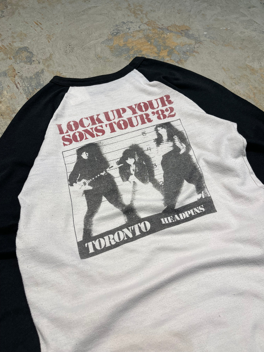 #MA166 古着 CANADA製 82's LOCK UP YOUR SONS / ロックアップユアーサンズ / ヴィンテージ ラグランTシャツ / サイズS