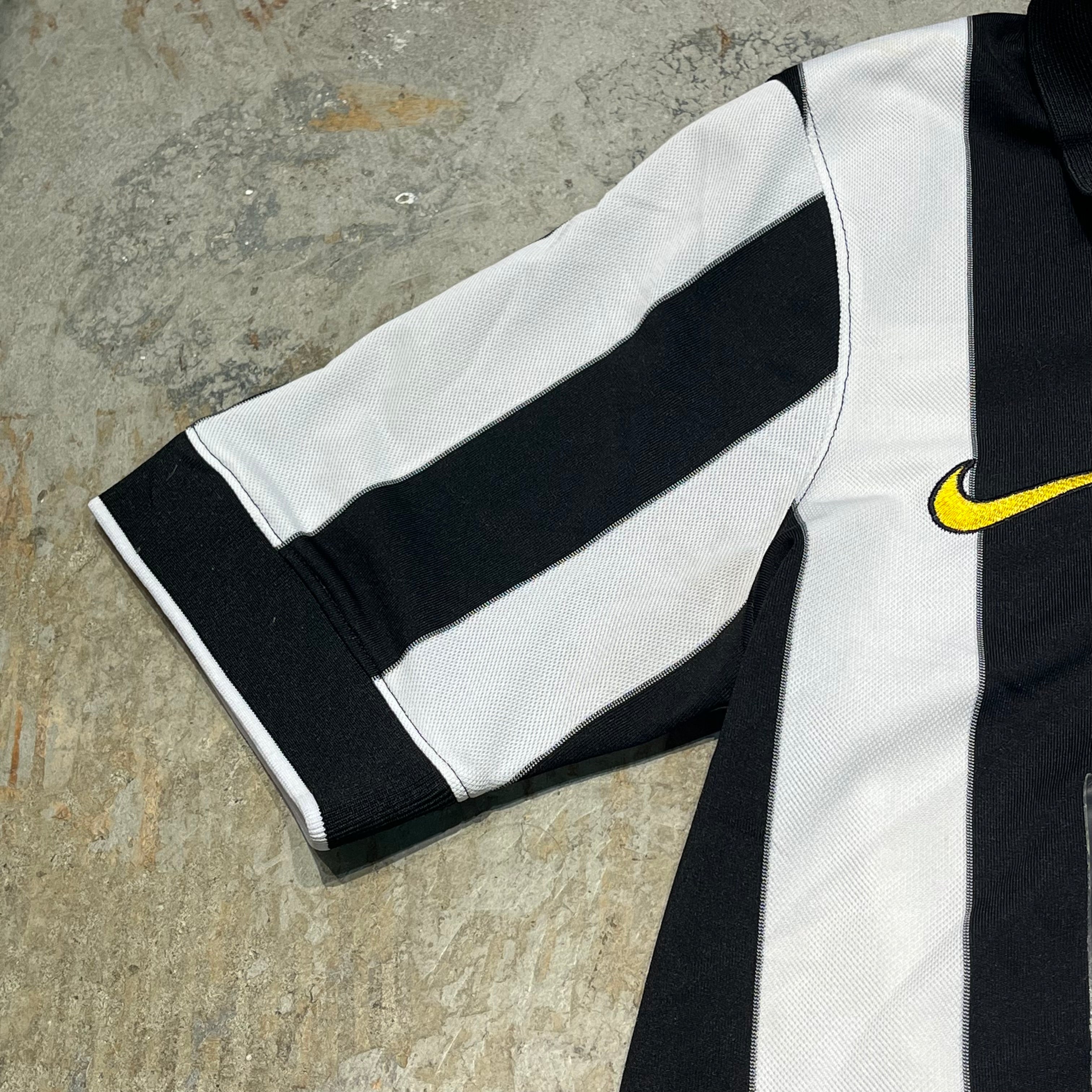 4239 JUVENTUS/ユヴェントスFC/NIKE/ナイキ/Football／フットボール