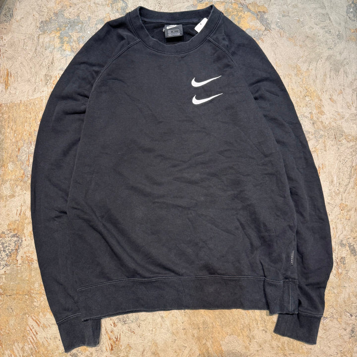 古着 NIKE/ ナイキ/ クルーネックスウェット/ ワンポイント刺繍/ サイズM